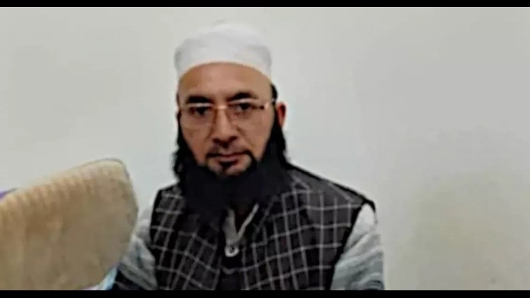 দাড়ি-টুপি থাকলেই সন্ত্রাসী বলে তকমা দিচ্ছে ভারত সরকার